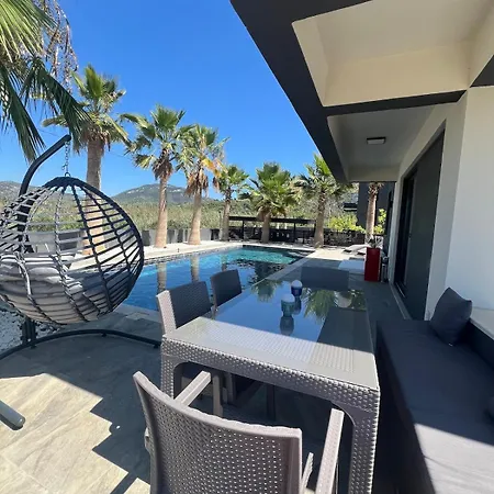 The Pool House Time *