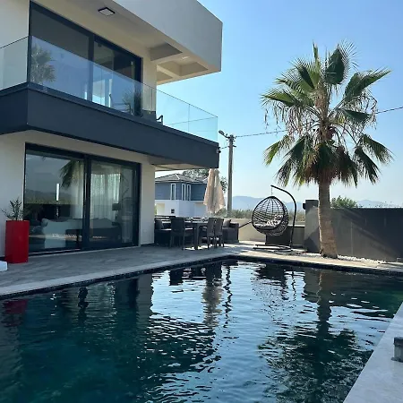 The Pool House Time *