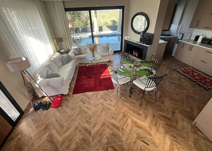 The Pool House Time Monthly Welcome * Даламан